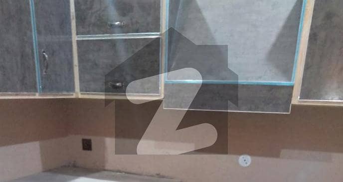 النور گارڈن فیصل آباد میں 3 کمروں کا 4 مرلہ مکان 1.15 کروڑ میں برائے فروخت۔
