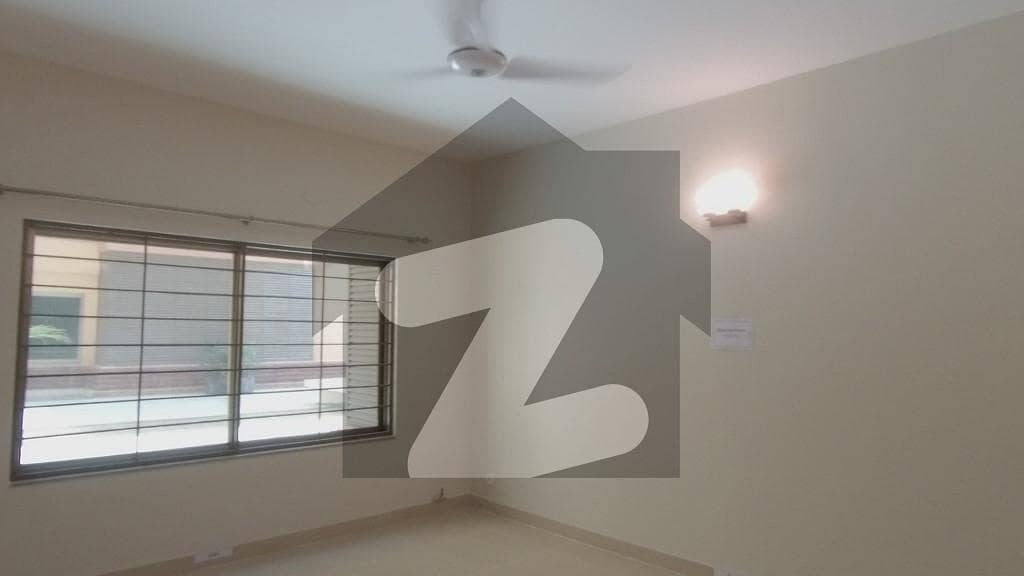 Ready To sale A Flat 12 Marla In Askari 10 - Sector E Lahore