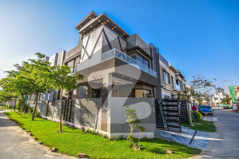 5 Marla Corner Luxury Ultra Modern Palace With Amazing Interior Available For Sale In DHA