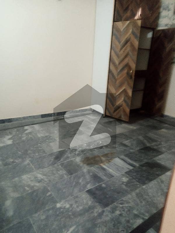 I. 8 Pakeeza Market Flat Available For Rent For Bachelors