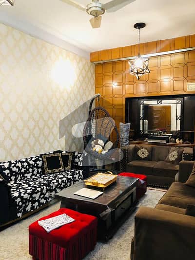 گلشنِ راوی لاہور میں 3 کمروں کا 7 مرلہ مکان 2.15 کروڑ میں برائے فروخت۔
