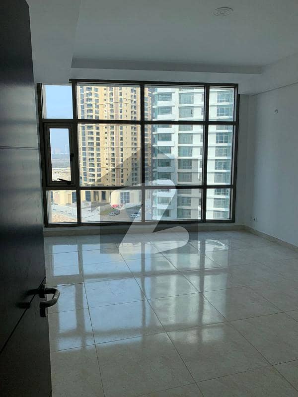 Sea Facing Appartment for Rent In Emaar Pearl Tower