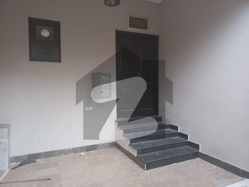 150 Yards Independent 5 Bedrooms House For Rent