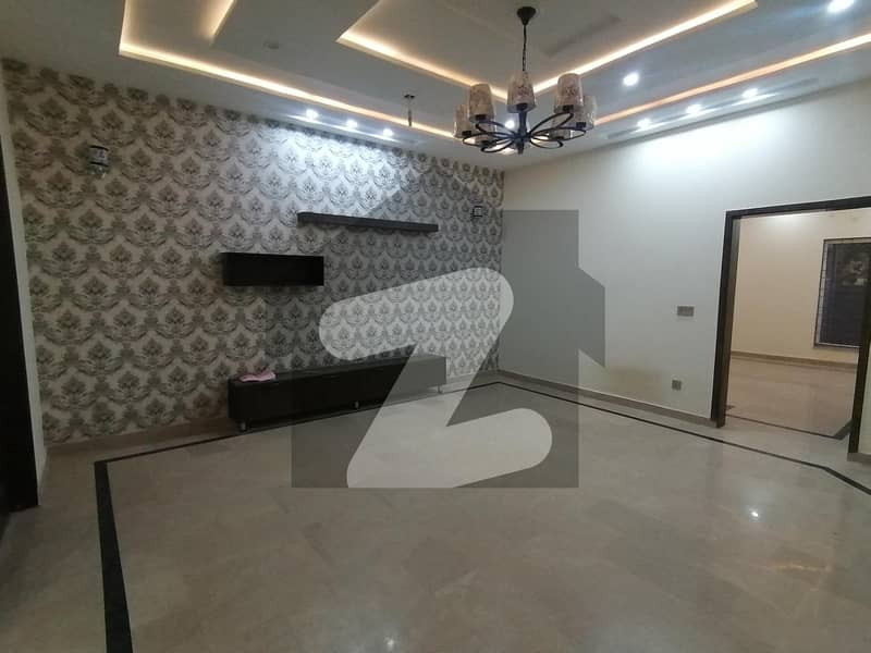 5 Marla House In Bahria Town - Overseas B For rent