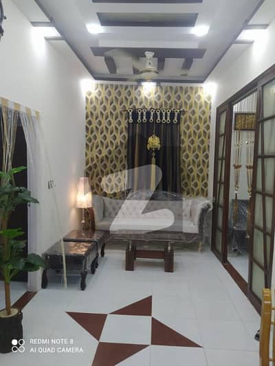 نارتھ ناظم آباد کراچی میں 2 کمروں کا 4 مرلہ فلیٹ 1.35 کروڑ میں برائے فروخت۔