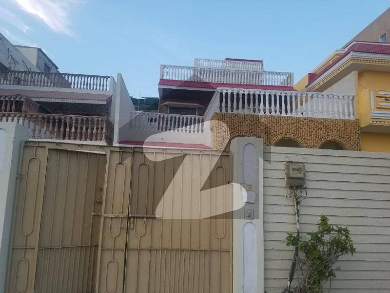 Clifton Block 5  300 Sq Yard Independent Town House