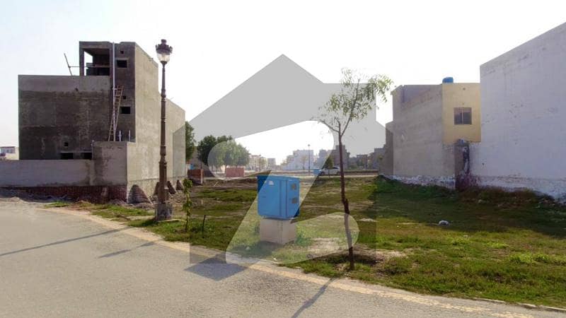5 Marla Plot For Sale In Business Bay Lake City Lahore