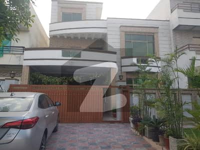 RESIDENTIAL HOUSE FOR SALE