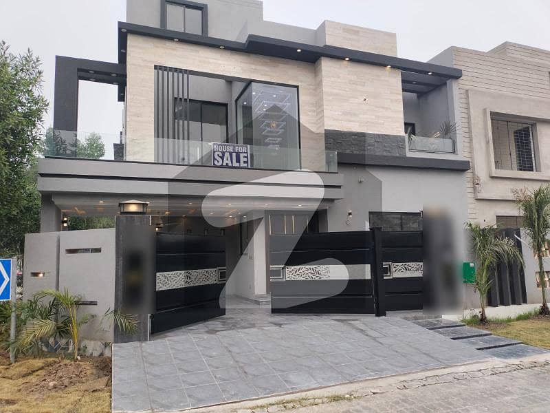 2588 Square Feet House Available For Sale In Bahria Town - Rafi Block