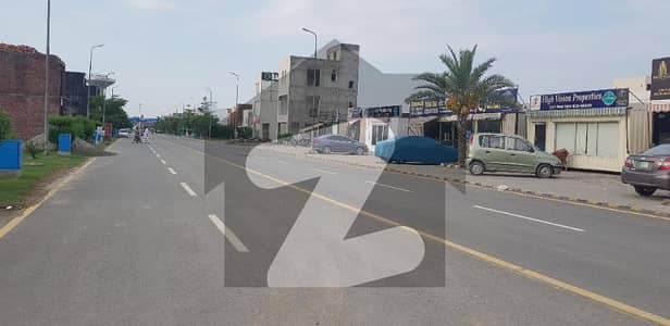 8 Marla Commercial Fully Paid At Main Boulevard for Sale at Reasonable Price
