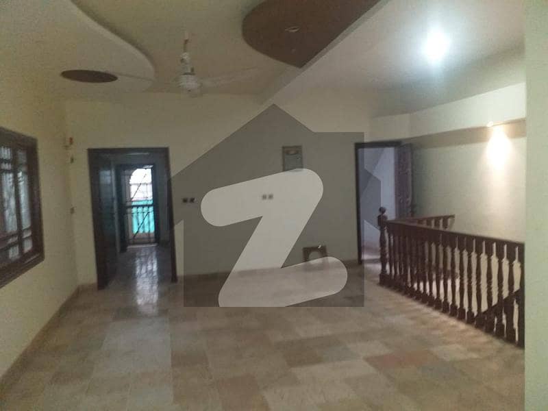 267 Square Yards House available for sale in Clifton - Block 9, Karachi