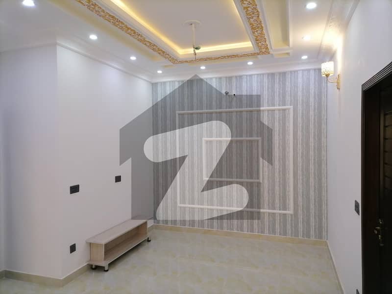 House Sized 5 Marla Is Available For sale In DHA 11 Rahbar Phase 2 - Block K