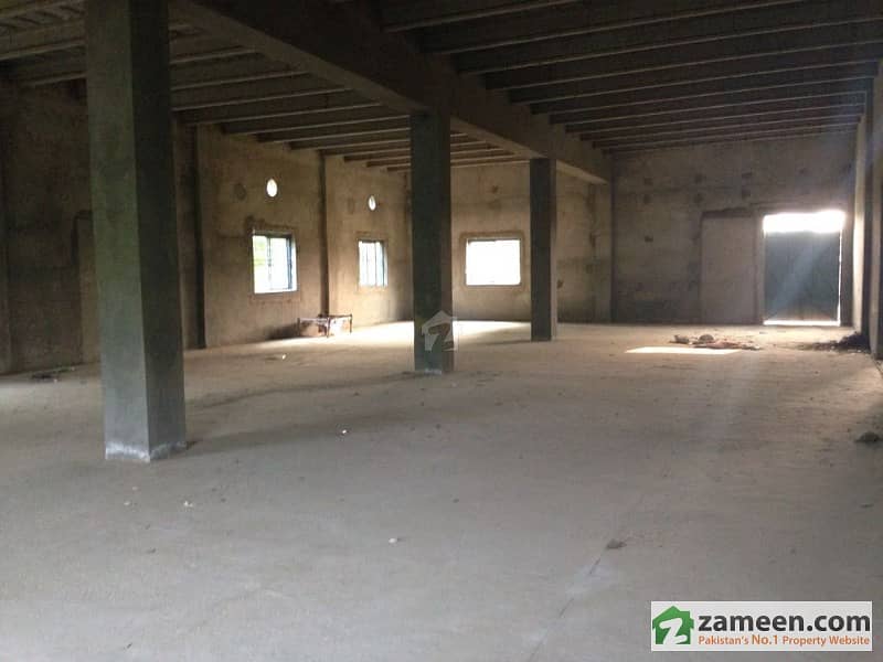 14000 Sq Ft Warehouse For Rent