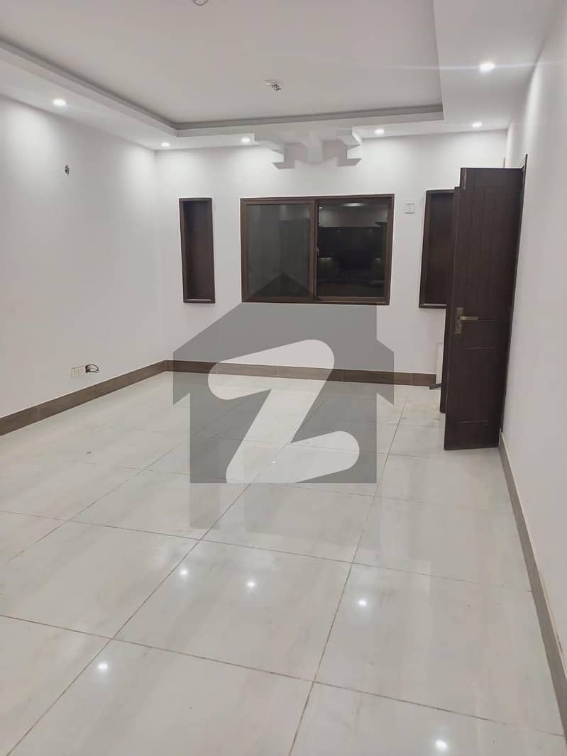 400 Square Yards House For sale In Beautiful Gulshan-e-Iqbal - Block 13/D