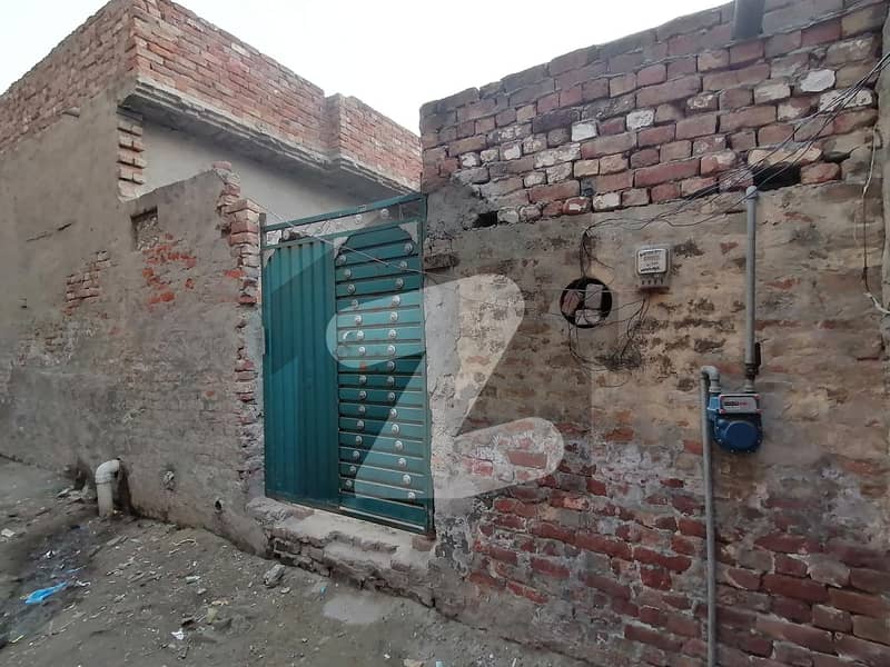 کاہنہ لاہور میں 2 کمروں کا 5 مرلہ مکان 35 لاکھ میں برائے فروخت۔