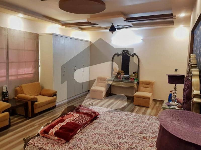 پی اینڈ ٹی کالونی کراچی میں 4 کمروں کا 9 مرلہ فلیٹ 1.5 کروڑ میں برائے فروخت۔