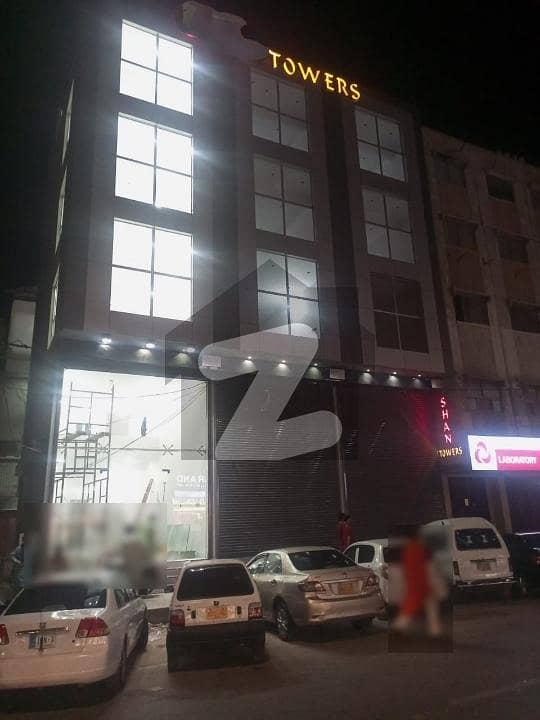 طارق روڈ کراچی میں 2 مرلہ عمارت 21 کروڑ میں برائے فروخت۔