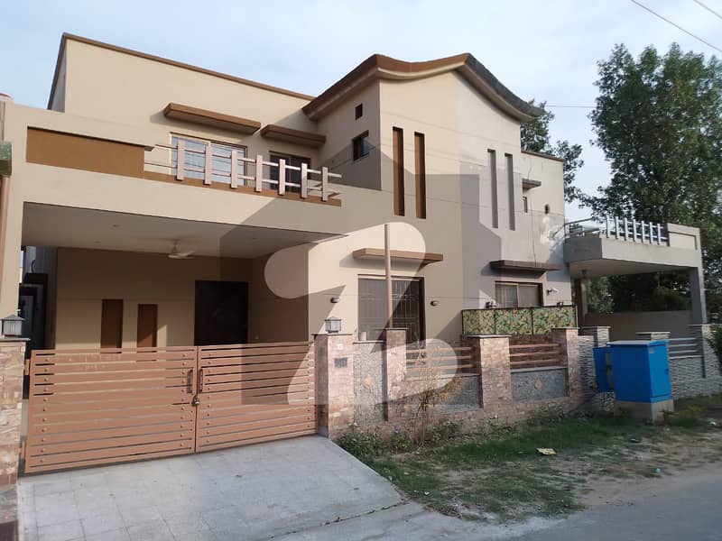 Own A House In 8 Marla Lahore