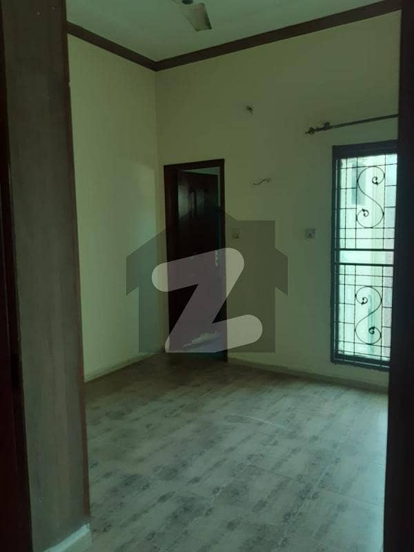ناز ٹاؤن ۔ بلاک سی ناز ٹاؤن لاہور میں 3 کمروں کا 4 مرلہ مکان 85 لاکھ میں برائے فروخت۔