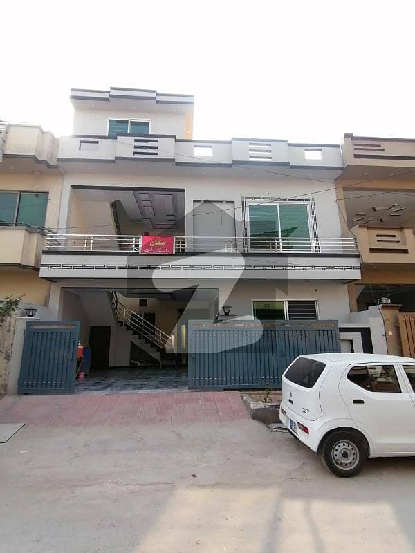 سوان گارڈن اسلام آباد میں 4 کمروں کا 6 مرلہ مکان 2.1 کروڑ میں برائے فروخت۔