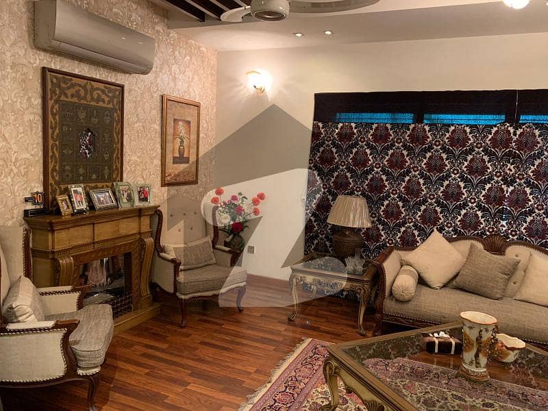 ڈی ایچ اے فیز 6 ڈیفنس (ڈی ایچ اے) لاہور میں 5 کمروں کا 1 کنال مکان 2.5 لاکھ میں کرایہ پر دستیاب ہے۔