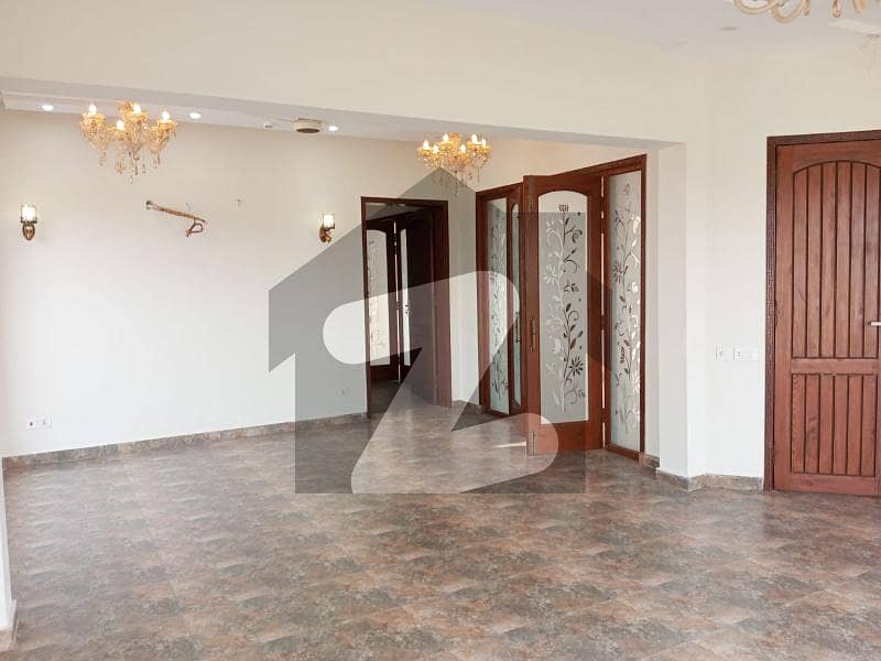 1 KANAL NEW DOUBLE STOREY FULL HOUSE FOR RENT IN DHA PHASE 6 LAHORE