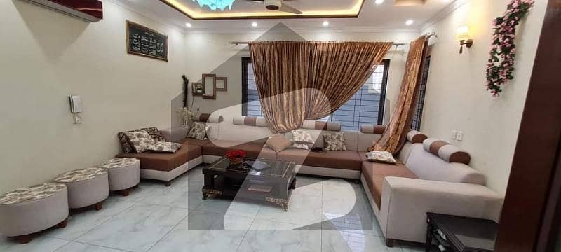 لاہور میڈیکل ہاؤسنگ سوسائٹی لاہور میں 6 کمروں کا 13 مرلہ مکان 2.7 کروڑ میں برائے فروخت۔