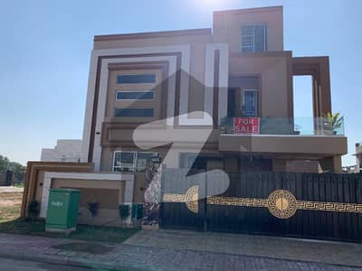 Excellent Location Brand New 10 Marla House For Sale In Bahria Town Lahore On Attractive Rate