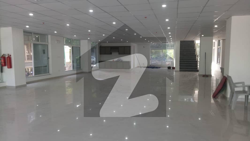 3200 Square Feet Building For rent In The Perfect Location Of G-8 Markaz