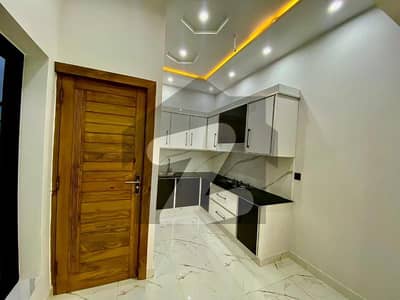 ایڈن ویلی - بلاک سی ایڈن ویلی,فیصل آباد میں 3 کمروں کا 5 مرلہ مکان 2.4 کروڑ میں برائے فروخت۔