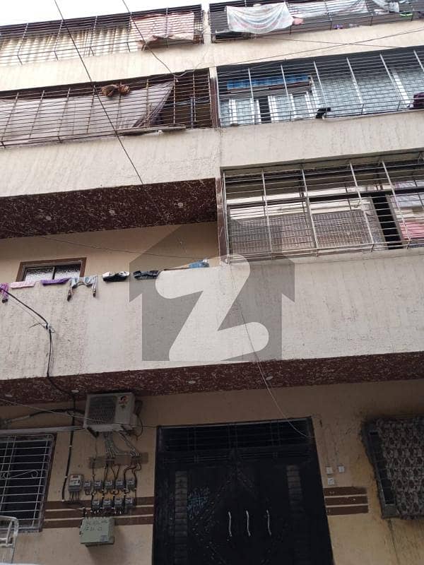 ناظم آباد 5 ناظم آباد کراچی میں 3 کمروں کا 5 مرلہ بالائی پورشن 62 لاکھ میں برائے فروخت۔