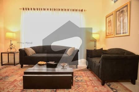 2 Bed Drawing Lounge Corner West Open Flat Apartment In Bahria