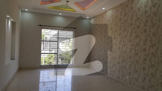 8 Marla House For Rent In Ali Block Bahria Town Lahore