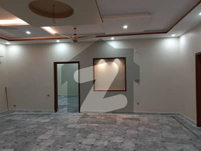 30 Marla Lower Portion For Rent This Is Best Location In Lahore
