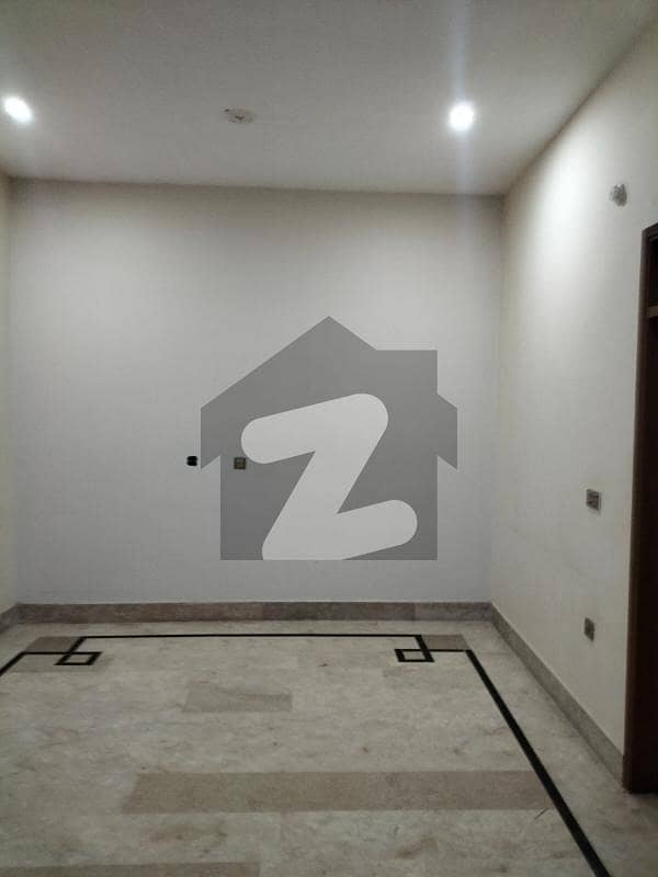 120 Sq Yards Beautiful Portion For Rent In Malik Society