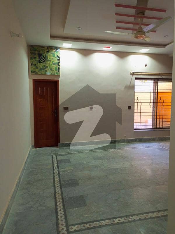 ویسٹ وُوڈ ہاؤسنگ سوسائٹی لاہور میں 2 کمروں کا 11 مرلہ زیریں پورشن 60 ہزار میں کرایہ پر دستیاب ہے۔