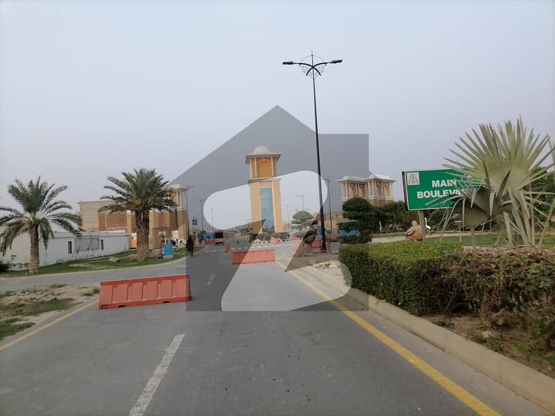 ماڈل سٹی ٹو ستیانہ روڈ فیصل آباد میں 10 مرلہ رہائشی پلاٹ 70 لاکھ میں برائے فروخت۔