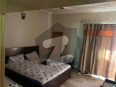 مرغزار آفیسرز کالونی لاہور میں 4 کمروں کا 10 مرلہ مکان 2.65 کروڑ میں برائے فروخت۔
