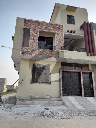 دہلی راین کوپراتیٹو ہاؤسنگ سوسائٹی سکیم 33 - سیکٹر 51-اے سکیم 33 کراچی میں 4 کمروں کا 5 مرلہ مکان 1.8 کروڑ میں برائے فروخت۔