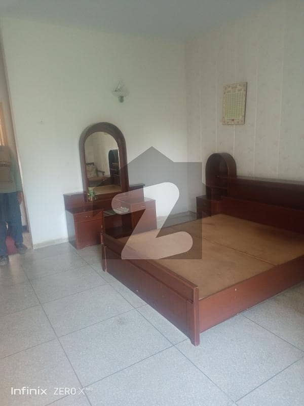 Modal Town Link Road Semi Furnished Room With Kitchen Garage For Rent In 10 Marla Upper Potion