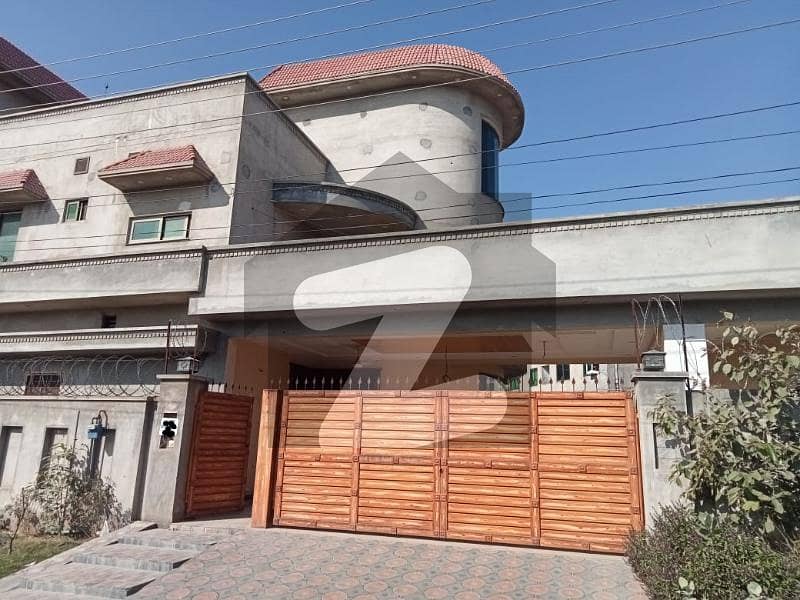 13 Marla Beautiful House For Rent In Opf Society