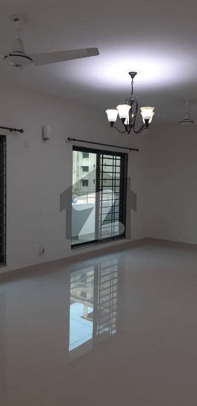 3 Bed Army Apartment At 2nd Floor Available For Rent In Askari 11 Lahore