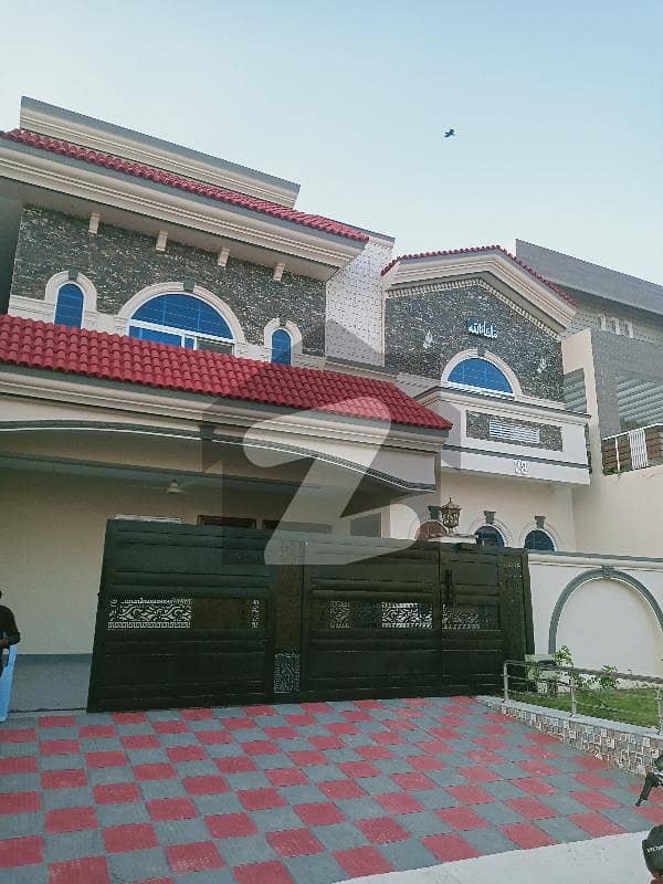 10 Marla Full House For  Rent In G-13 Islamabad