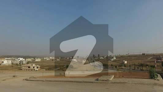 Commercial Plot For sale In DHA Phase 1 - Sector F