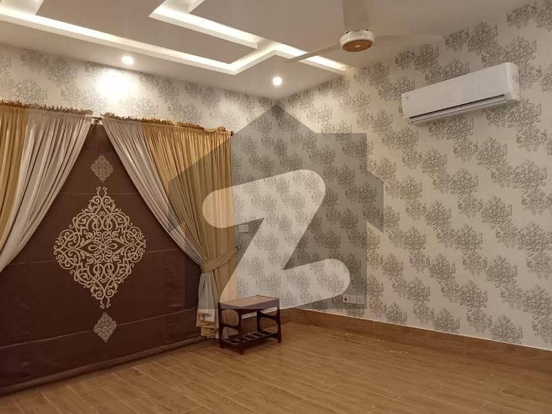 Kanal Bungalow In Phase 5 F Lahore