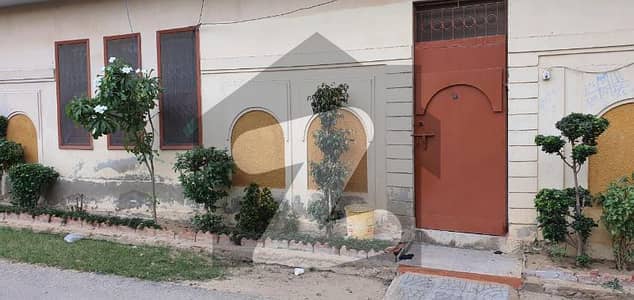 Portion For Rent Gulshan-e-iqbal Block 11