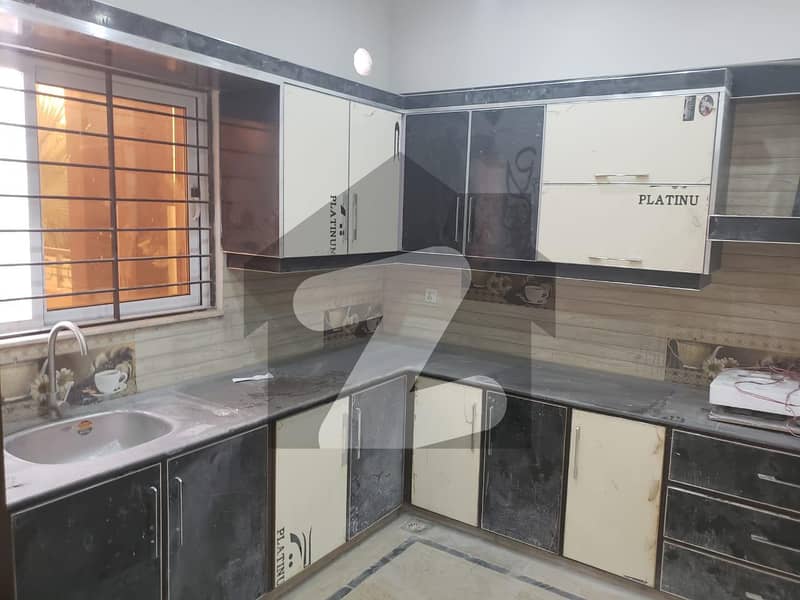 5 Marla House For sale In Madina Town
