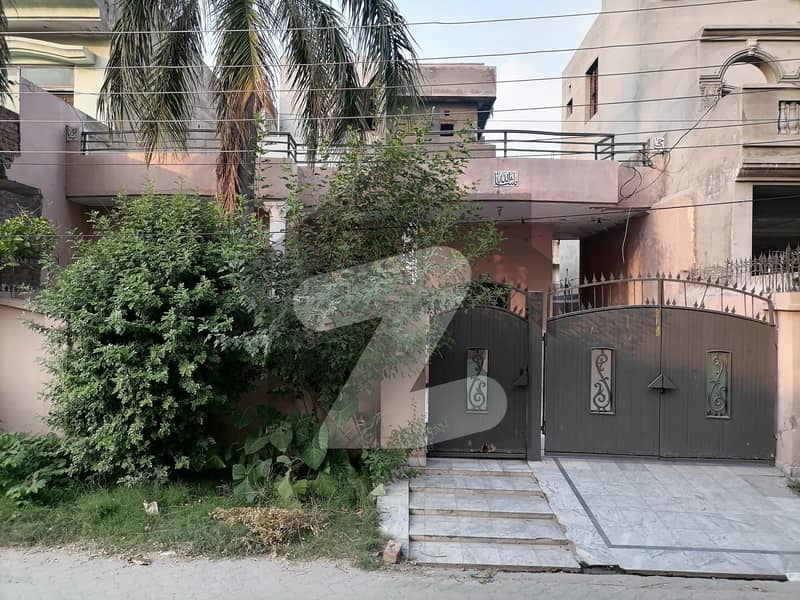 مرغزار آفیسرز کالونی لاہور میں 3 کمروں کا 10 مرلہ مکان 2 کروڑ میں برائے فروخت۔
