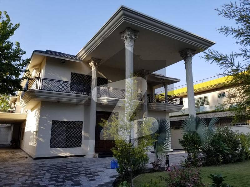 Ideal 10800 Square Feet House Available In G-6/4, Islamabad