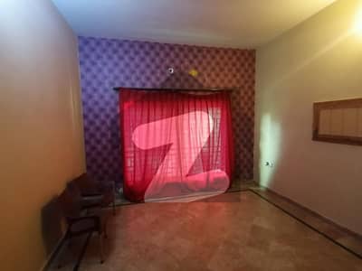Perfect 5.5 Marla Lower Portion In Bukhari Colony For rent